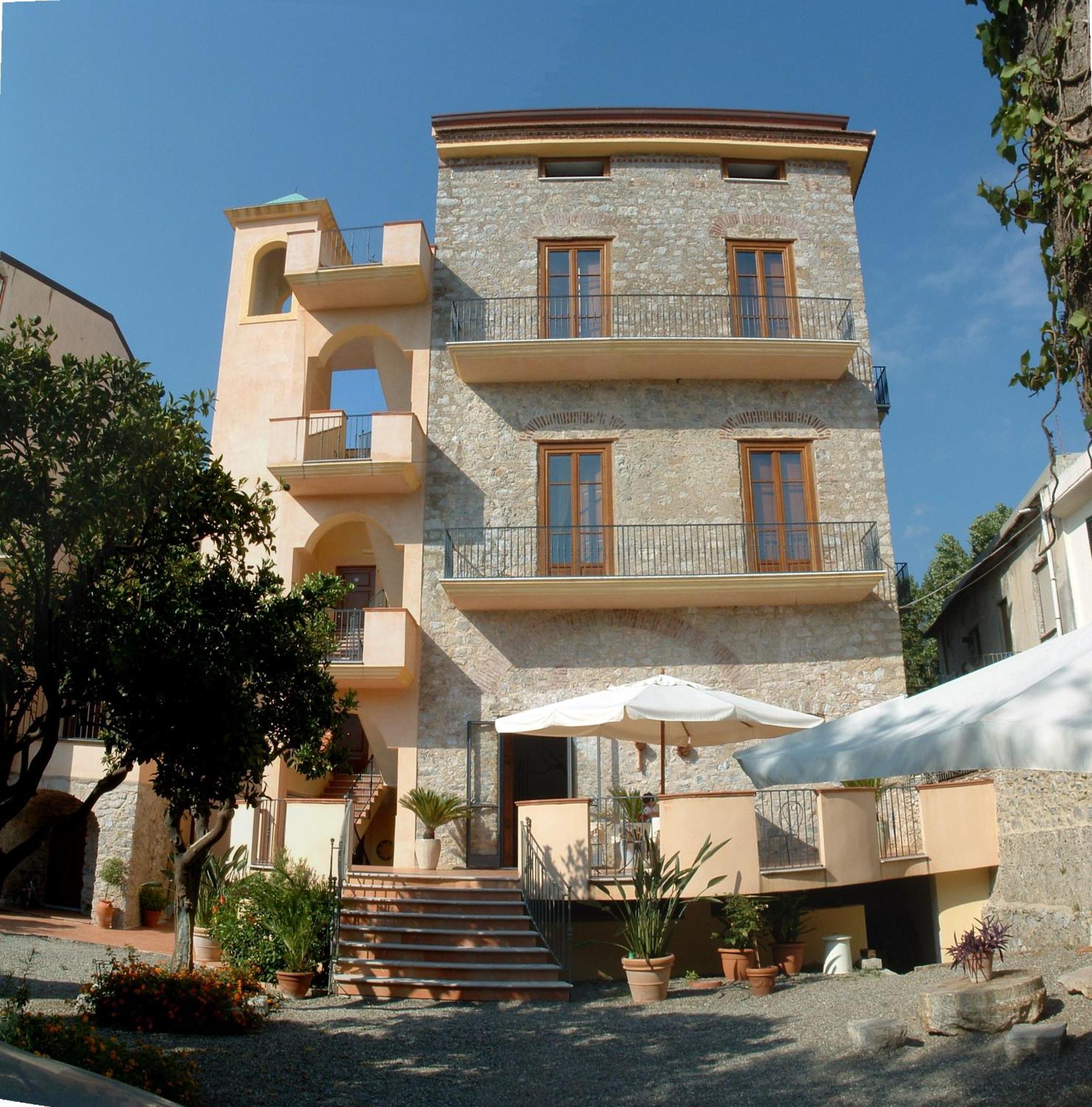 Hotel Del Sole Al Plebiscito Sapri Exterior photo
