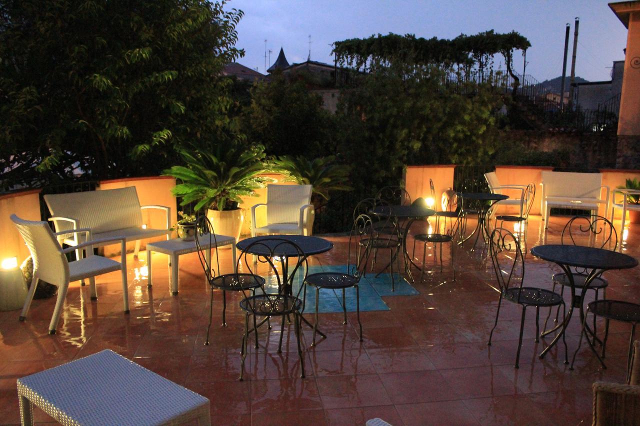 Hotel Del Sole Al Plebiscito Sapri Exterior photo